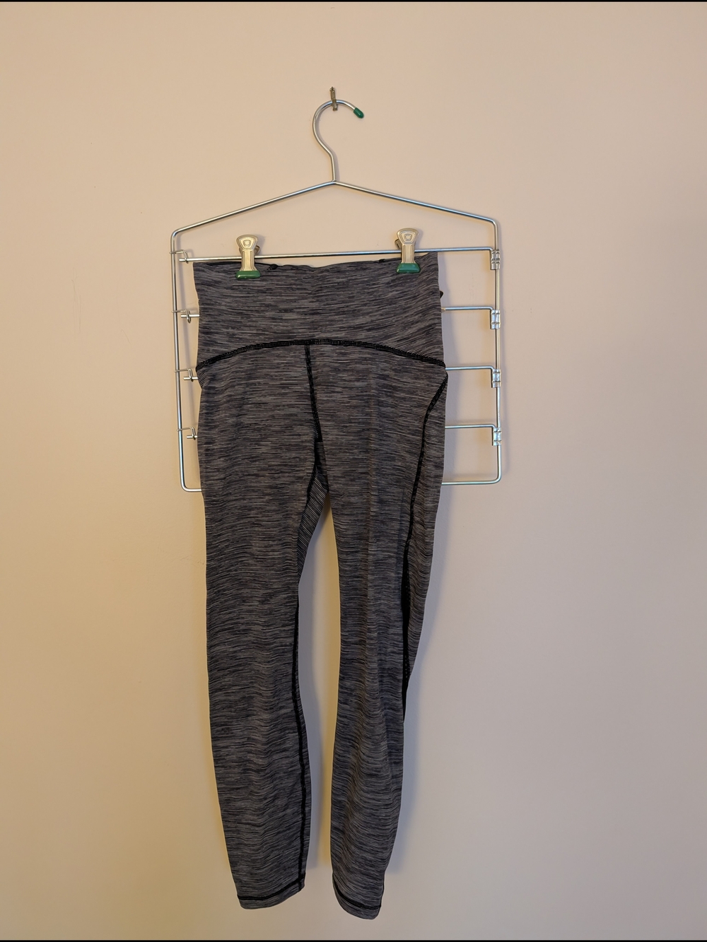 Black & White Striped Lululemom Leggings